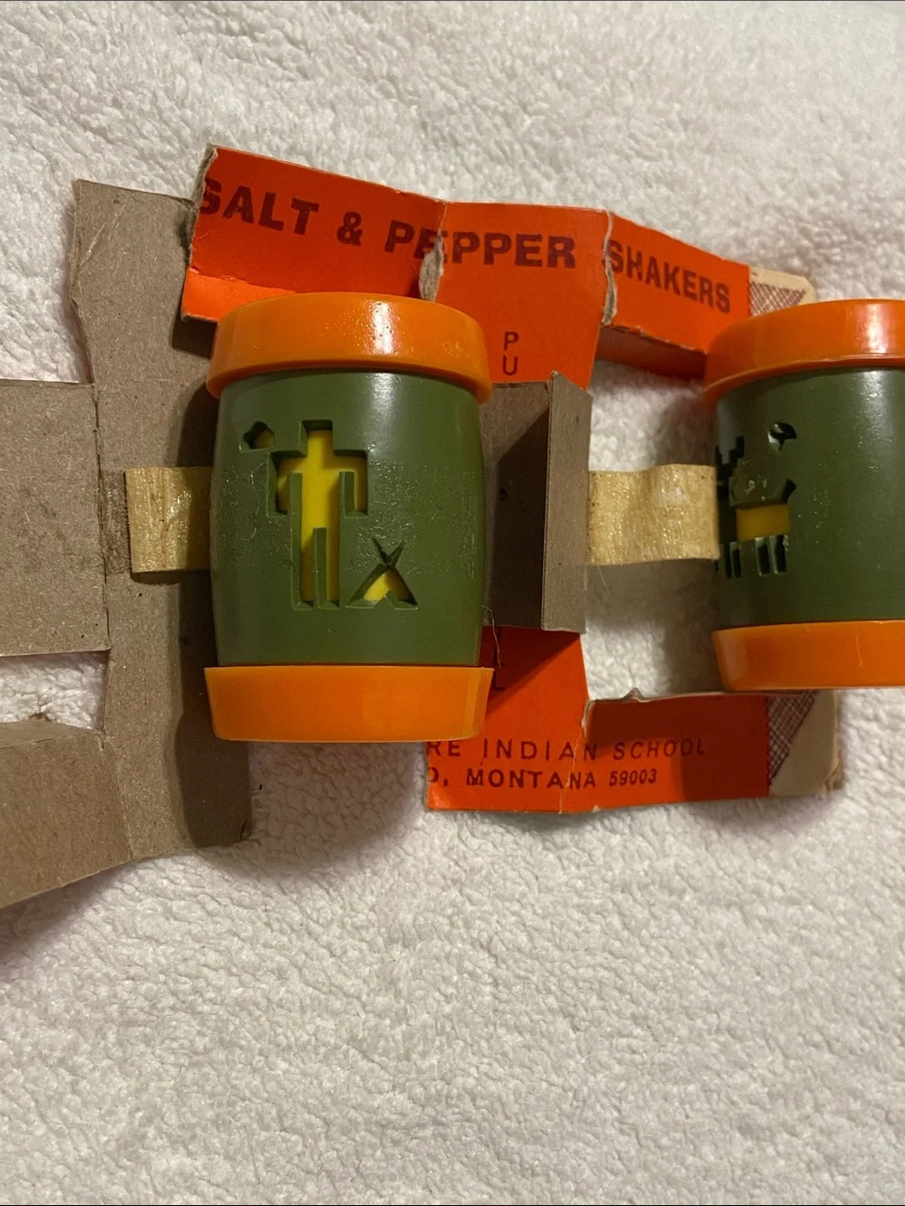 Vintage Retro Native American Olive Green & Orange Salt and Pepper Shakers